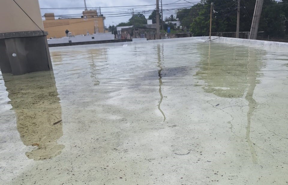 Exhortan a limpiar los techos en esta temporada de lluvias