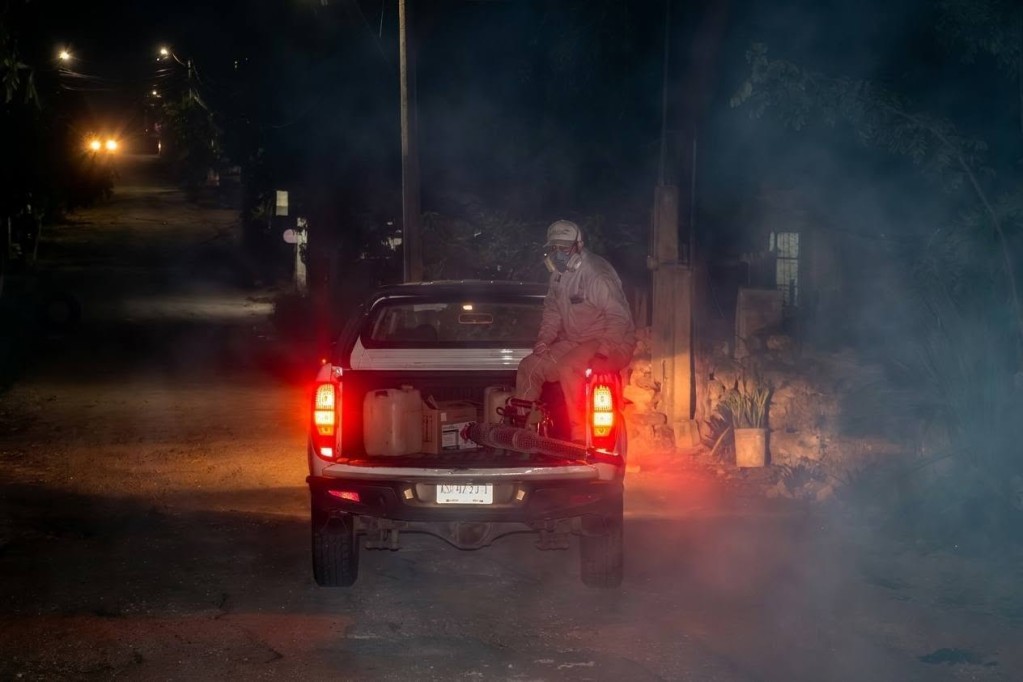 Fumigaron ya en la Ciudad de Reyes, faltan sus comisarías