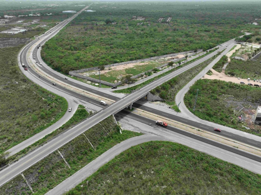 Exhortan a tomar precauciones ante trabajos realizados en carreteras de Yucatán