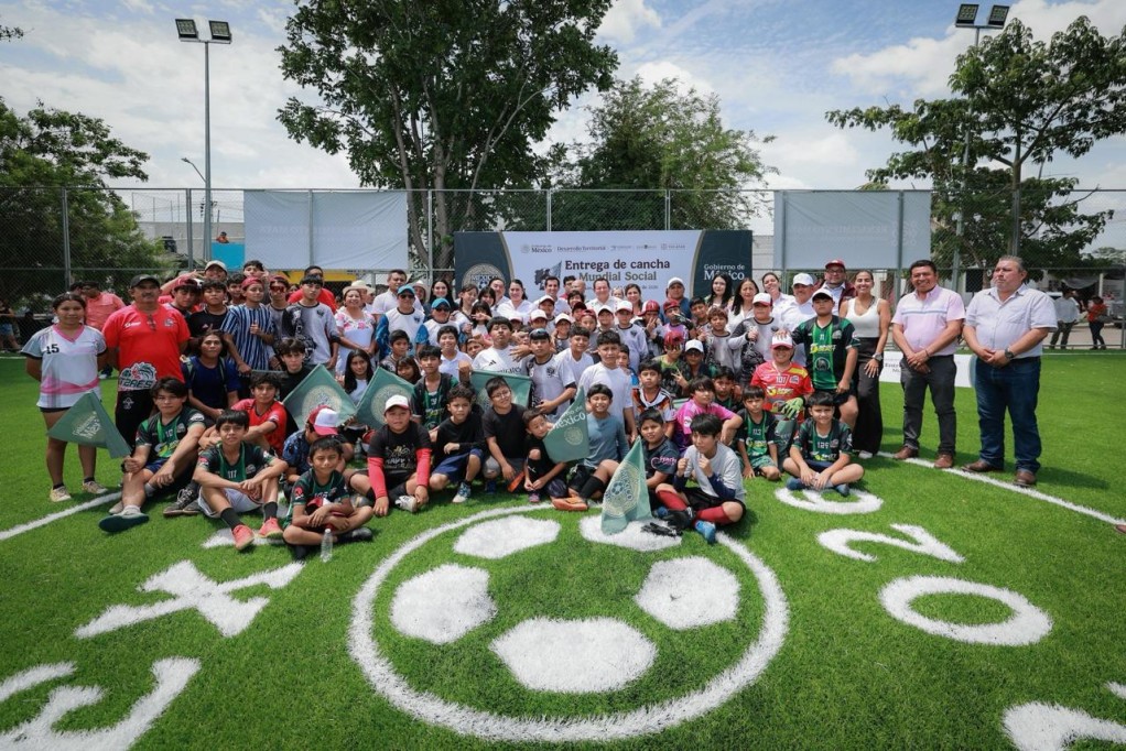 Acerca Renacimiento Maya espacios deportivos a colonias con canchas del Mundial Social 2026