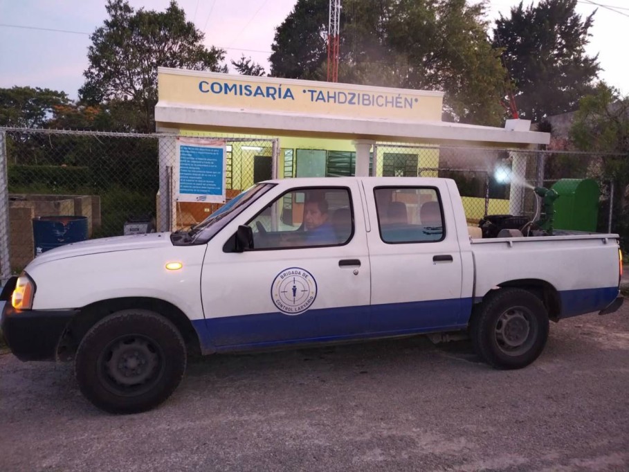 Continúa con éxito megaoperativo contra el dengue, en Mérida