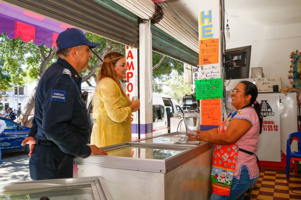 Refuerzan vigilancia en parques, mercados y terminales para un verano seguro
