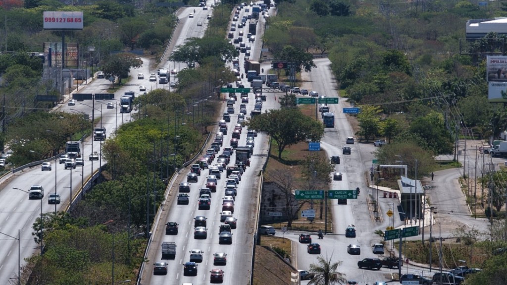 Crecimiento de la población y del parque vehicular, retos en los temas de vialidad y seguridad