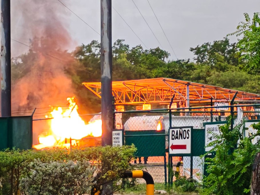 Continúan investigaciones tras incendio en planta de gas, en Tizimín