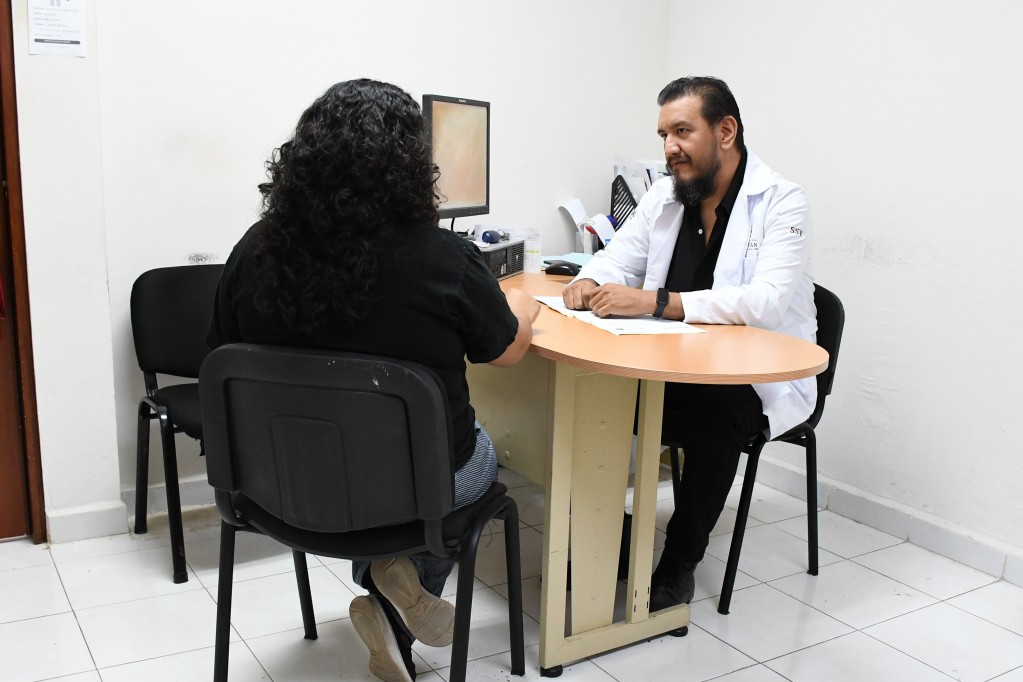 Promueven detección oportuna y atención integral de demencias, en Yucatán