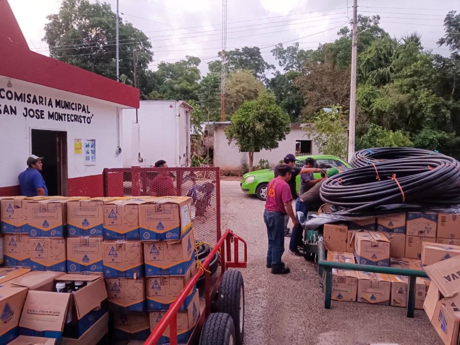 Entregan insumos y herramientas a productores tizimileños