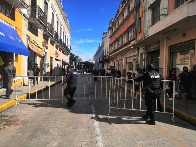 Alista ayuntamiento permisos para cierres de calles por festejos patrios, en Mérida