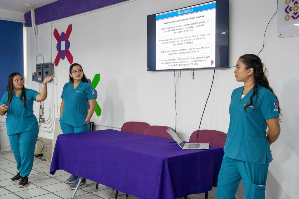 DIF Yucatán brinda herramientas de autonomía a personas con lesión medular