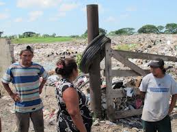 TIZIMIN: Pavimentarán calle que conduce al relleno sanitario.\r\n TIZIMIN: Pavimentarán calle que conduce al relleno sanitario.\r\n
