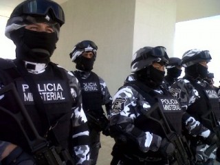 PGR realiza operativo en el Centro Histórico PGR realiza operativo en el Centro Histórico