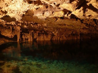 Cenote Chihuan, una maravilla subterránea. Cenote Chihuan, una maravilla subterránea.