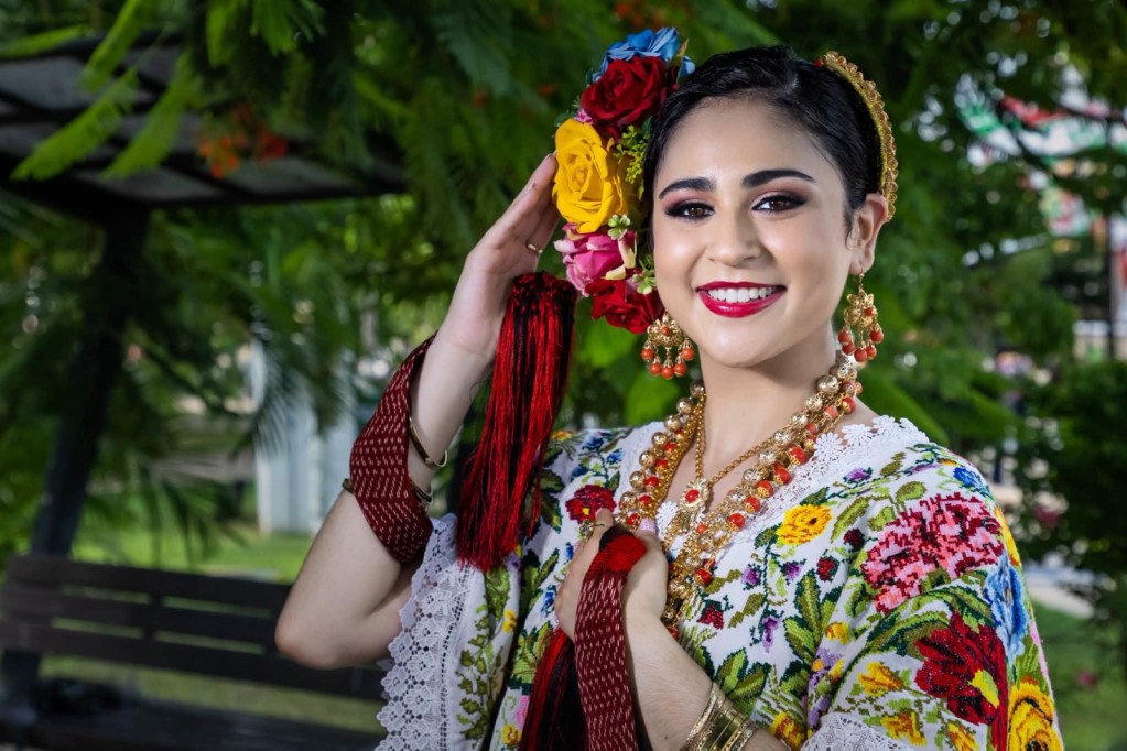 Joven tizimileña quiere representar la feria Yucatán Xmatkuil 2026