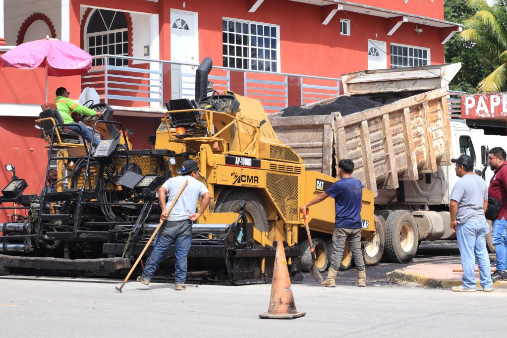 Cumplen con pavimentación en calle 75 de Tizimín