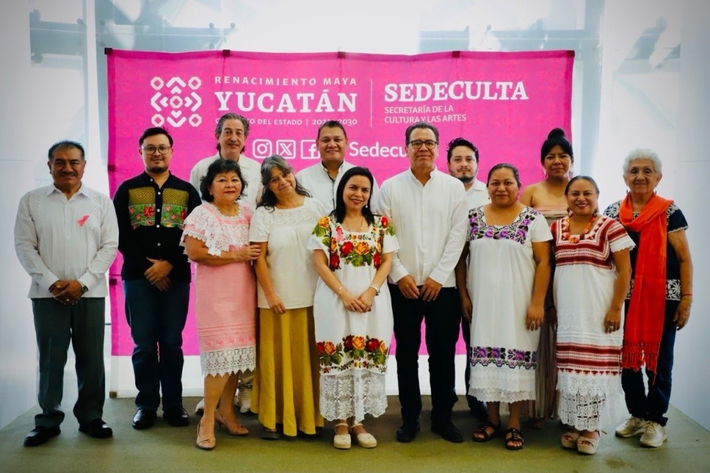 Preparan bordadoras de Yucatán el registro de su saber ancestral