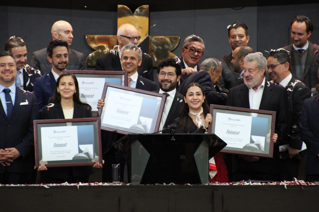 Celebra Fonacot 20 años como emisor de bonos en el Mercado de Valores de México