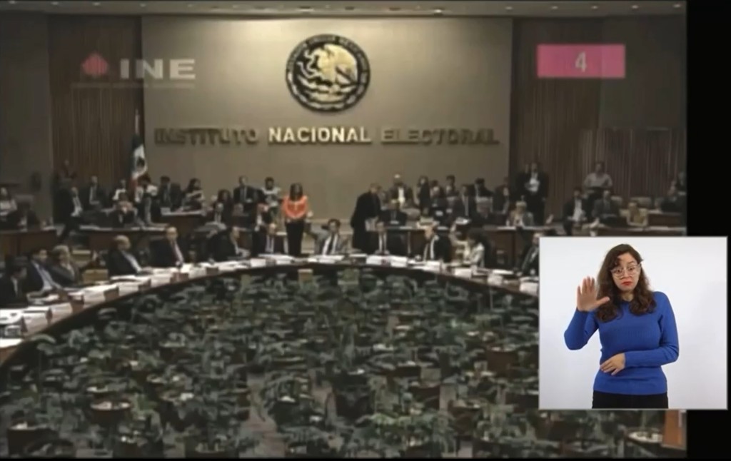 Exhibe presidenta Claudia Sheinbaum video de 2014 en el que el Consejo General del INE avaló a Guadalupe Taddei, con 10 votos a favor