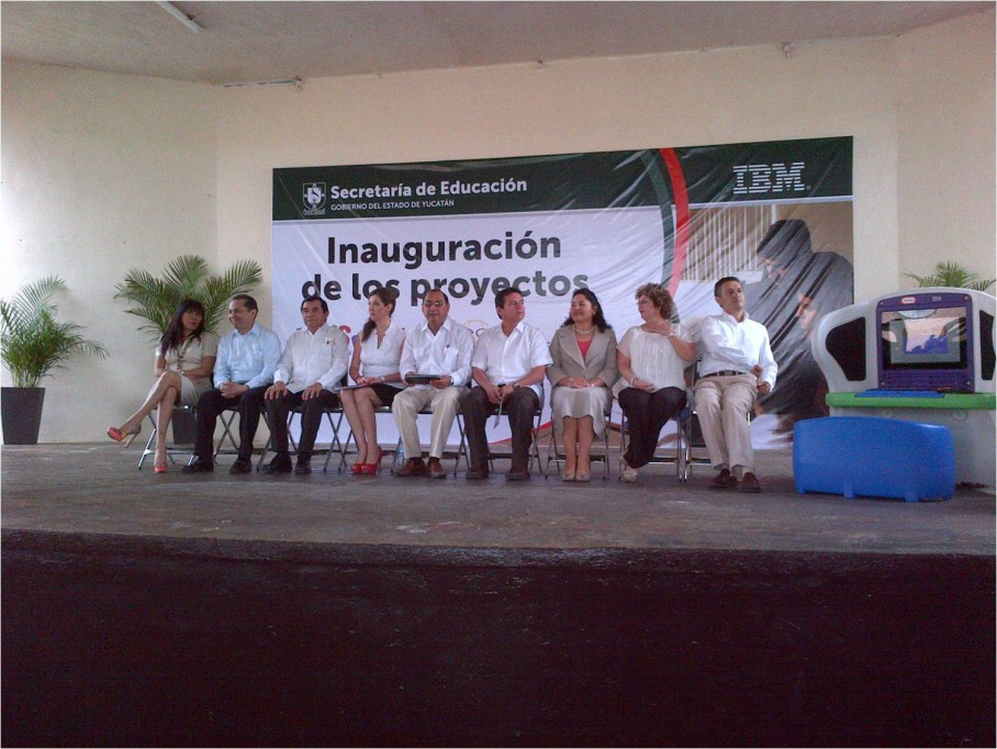 Realiza IBM importante donación a la educación del estado Realiza IBM importante donación a la educación del estado