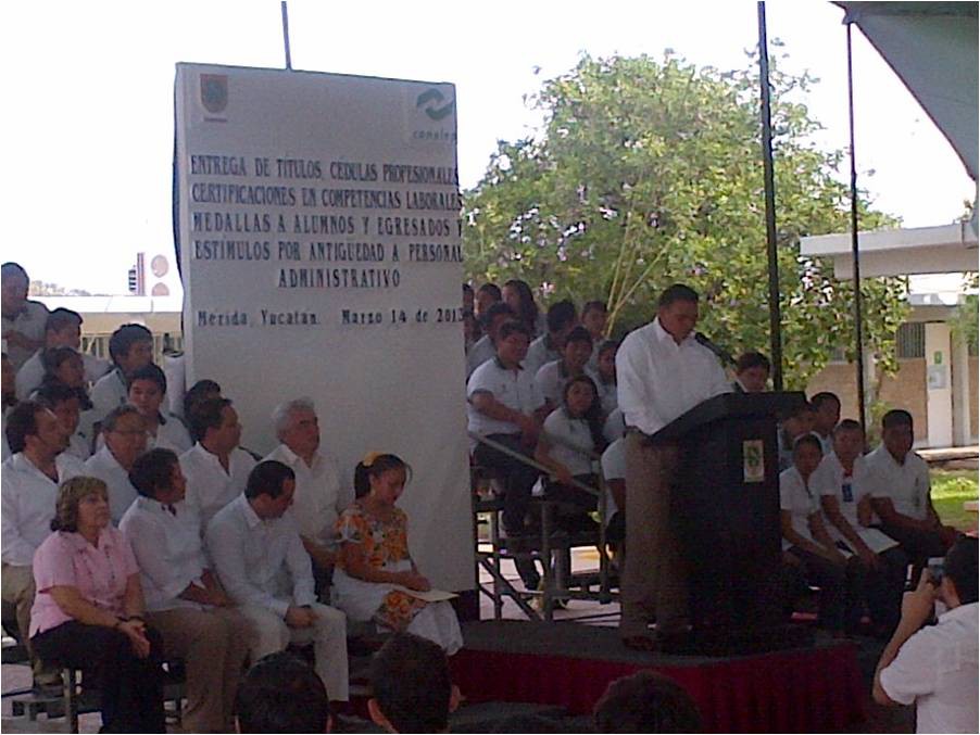 Reconocen labor de alumnos y personal del Conalep Reconocen labor de alumnos y personal del Conalep