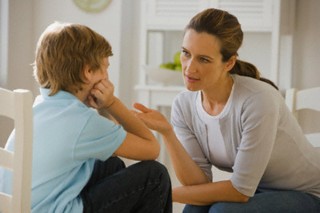 Cómo hablar con menores de edad que descubren la pornografía. Cómo hablar con menores de edad que descubren la pornografía.