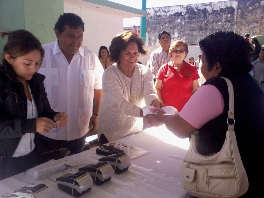 TIZIMÍN: Realizan primer pago del programa Oportunidades.\r\n TIZIMÍN: Realizan primer pago del programa Oportunidades.\r\n