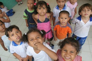 Niños con déficit de atención, vulnerables a la delincuencia organizada. Niños con déficit de atención, vulnerables a la delincuencia organizada.