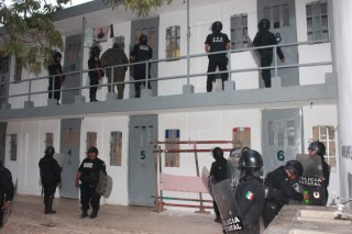 Revisión en el penal de Mérida Revisión en el penal de Mérida