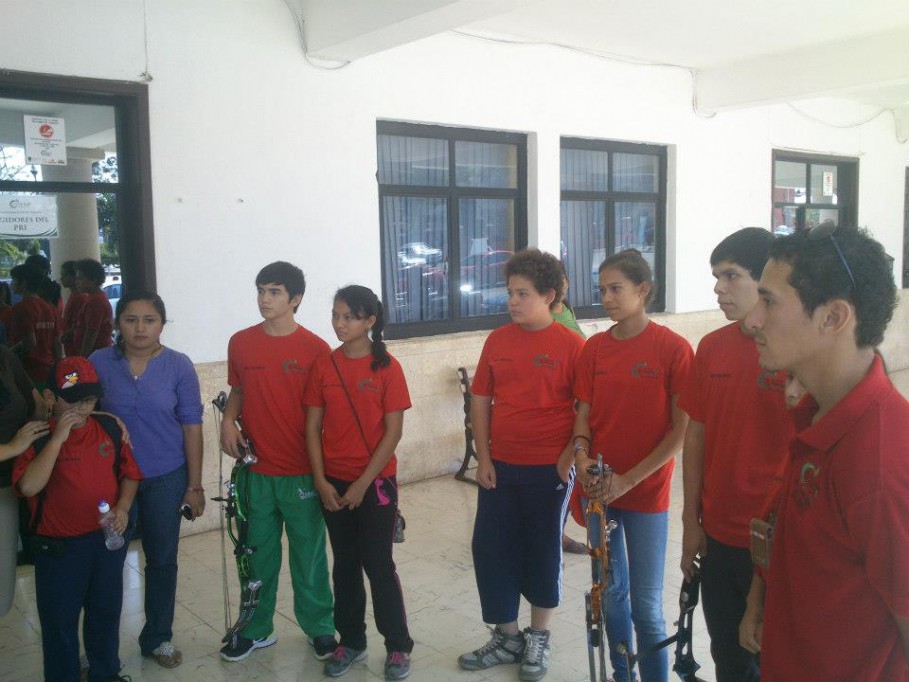 TIZIMÍN: Deportistas rumbo a la Olimpiada Nacional.\r\n TIZIMÍN: Deportistas rumbo a la Olimpiada Nacional.\r\n