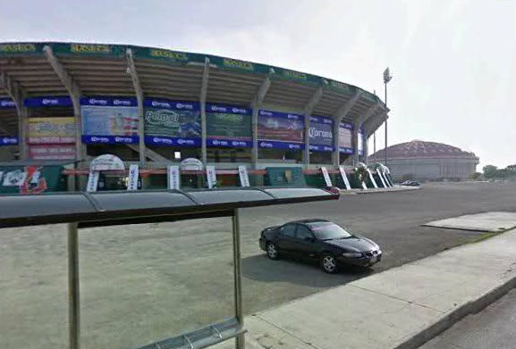 El gobierno niega planes para techar los estadios Kukulkán y Carlos Iturralde El gobierno niega planes para techar los estadios Kukulkán y Carlos Iturralde
