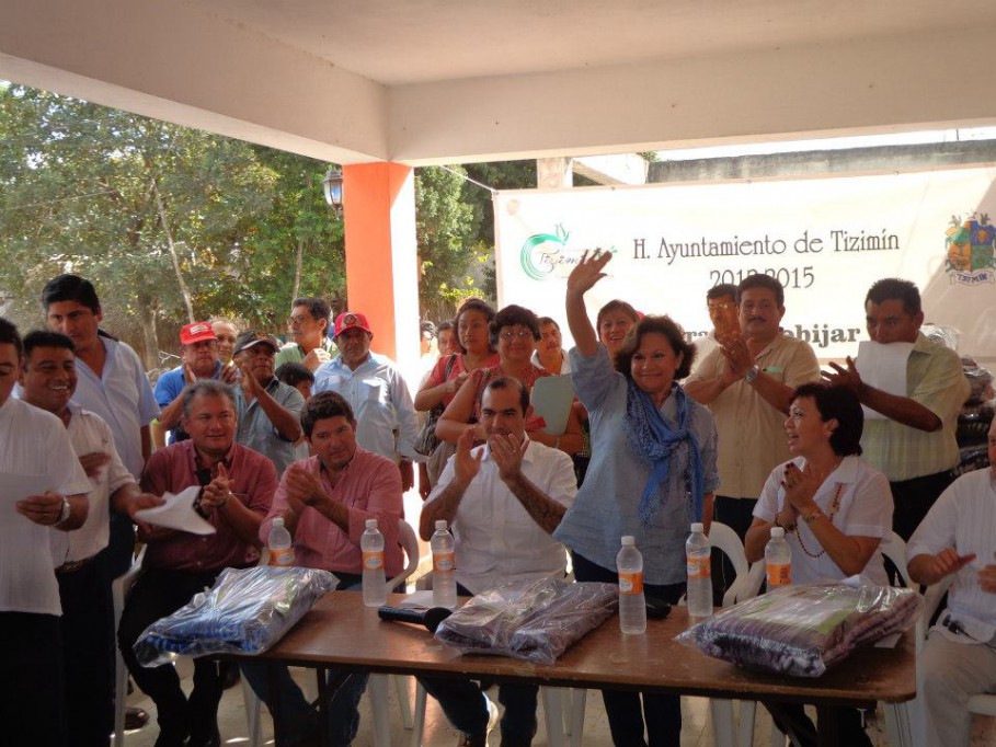 TIZIMÍN: Califican trabajo de la alcaldesa.\r\n TIZIMÍN: Califican trabajo de la alcaldesa.\r\n