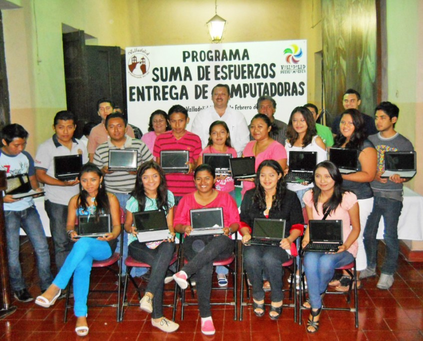 VALLADOLID: Segunda remesa de Laptops para estudiantes VALLADOLID: Segunda remesa de Laptops para estudiantes