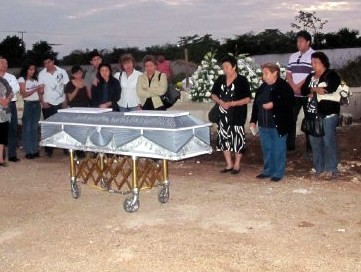 TIZIMÍN: Muere el legendario “Pepe Victorín”.\r\n TIZIMÍN: Muere el legendario “Pepe Victorín”.\r\n