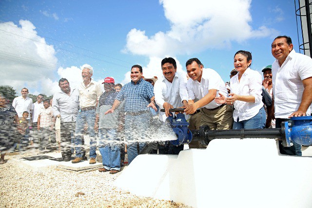 Mejor servicio de agua potable para comunidades apartadas de Motul Mejor servicio de agua potable para comunidades apartadas de Motul