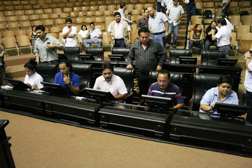 Congreso del Estado presenta nuevo software. Congreso del Estado presenta nuevo software.