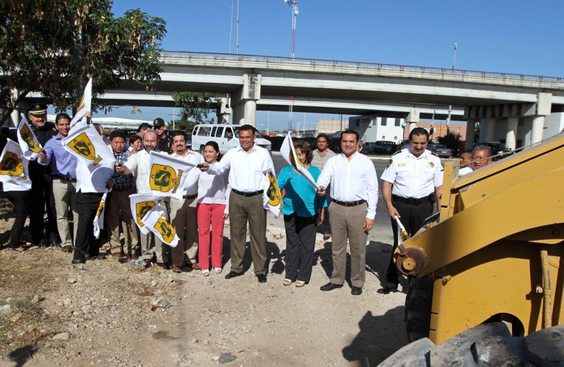 Inicia plan integral para mejorar vialidades en Ciudad Caucel Inicia plan integral para mejorar vialidades en Ciudad Caucel