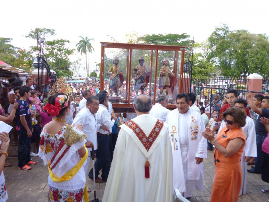 TIZIMÍN: Procesión para los peregrinos visitantes.\r\n TIZIMÍN: Procesión para los peregrinos visitantes.\r\n
