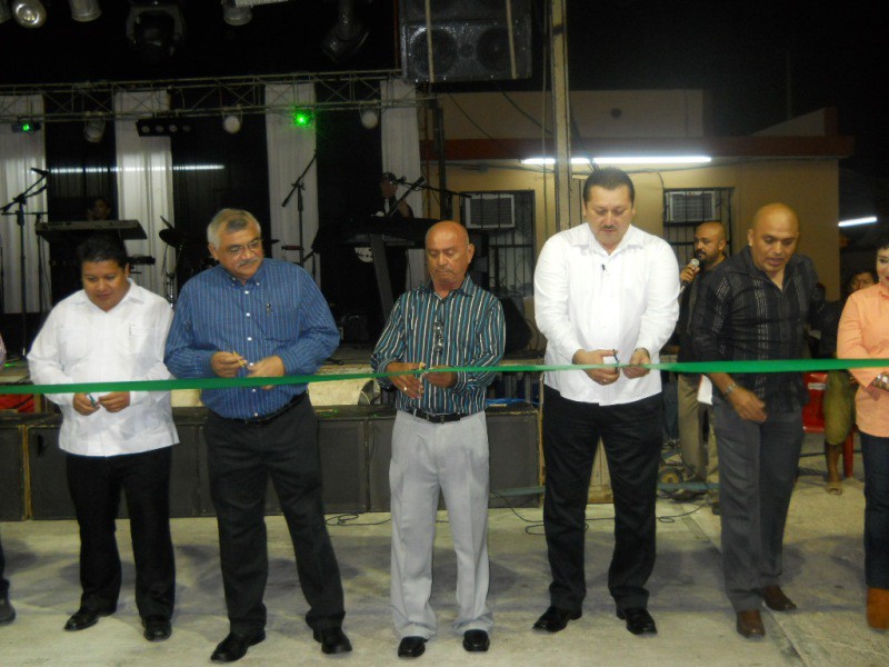 VALLADOLID: Inauguran Domo del Sindicato de Taxistas VALLADOLID: Inauguran Domo del Sindicato de Taxistas