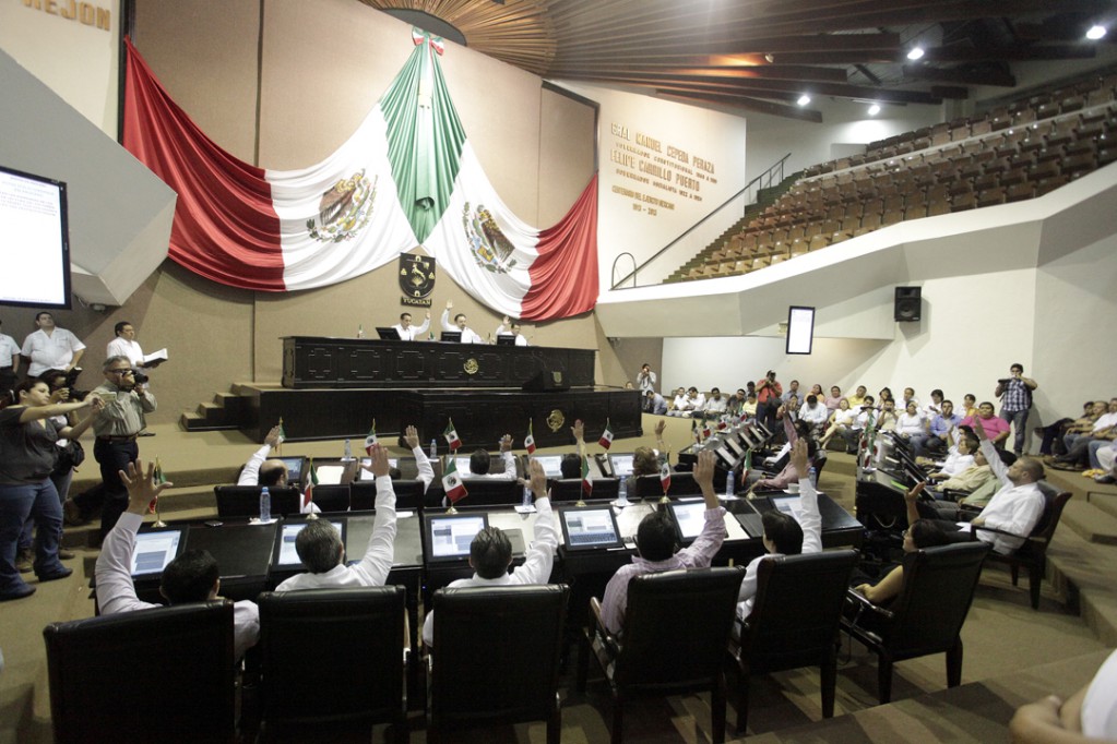 Congreso del Estado aprueba la Reforma en Materia Energética Congreso del Estado aprueba la Reforma en Materia Energética