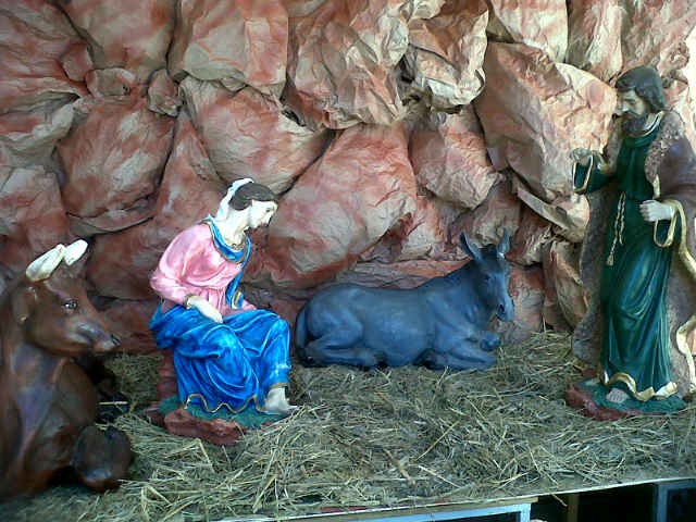 Un nacimiento de estilo clásico para visitar Un nacimiento de estilo clásico para visitar