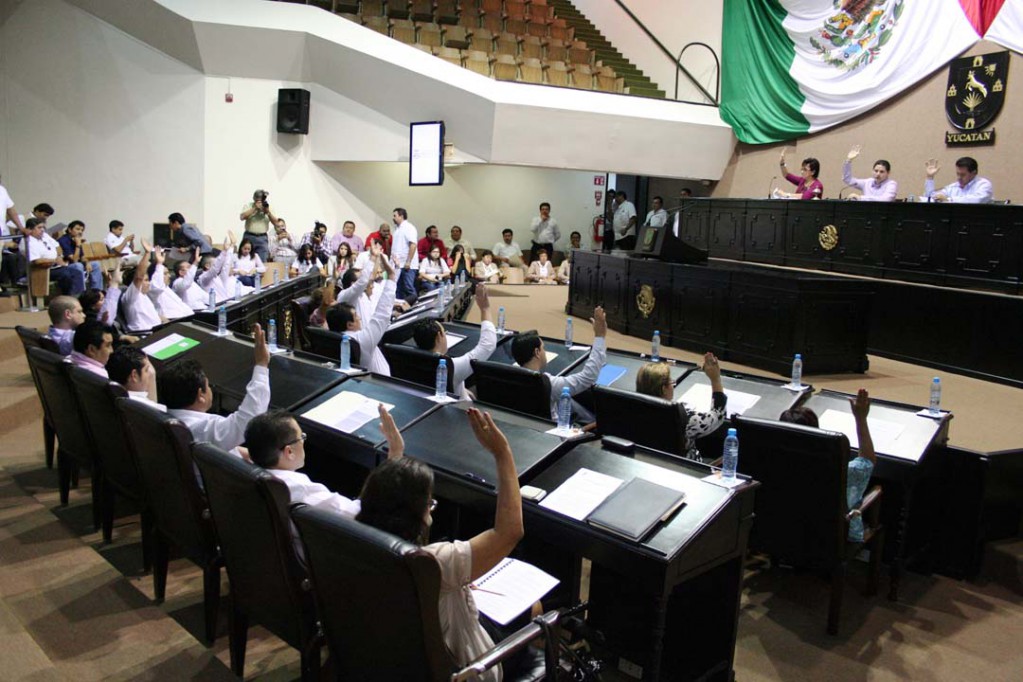 Aprobadas por unanimidad los dictámenes de paquetes fiscales Aprobadas por unanimidad los dictámenes de paquetes fiscales