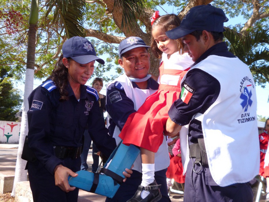 Tizimín: Inicia programa preventivo “El policía es tu amigo”. Tizimín: Inicia programa preventivo “El policía es tu amigo”.