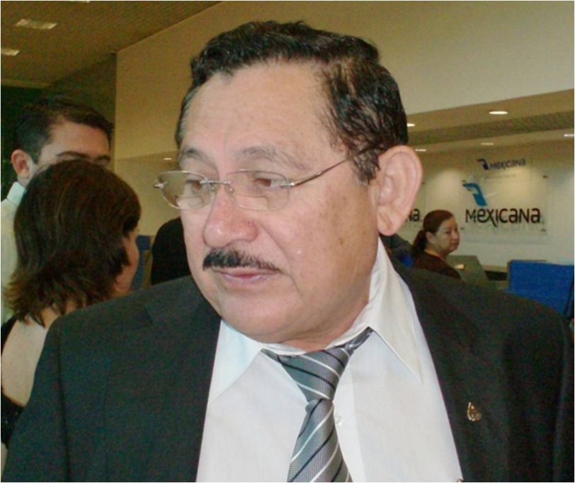 Por cada 10 tienditas legales hay 3 ilegales Por cada 10 tienditas legales hay 3 ilegales