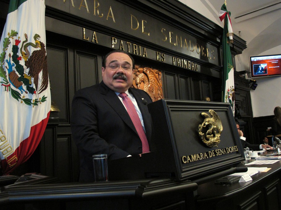 Jorge Carlos Ramírez Marín, un yucateco reconocido políticamente Jorge Carlos Ramírez Marín, un yucateco reconocido políticamente