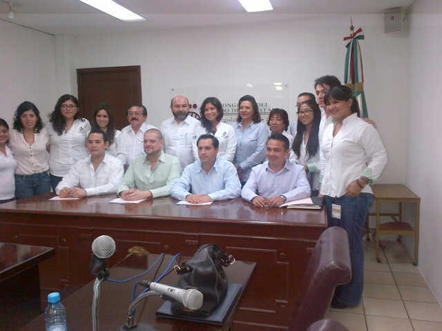 Colectivo Na’ Lu’ Um Entrega resultados del segundo encuentro regional de jóvenes frente al cambio climático. Colectivo Na’ Lu’ Um Entrega resultados del segundo encuentro regional de jóvenes frente al cambio climático.