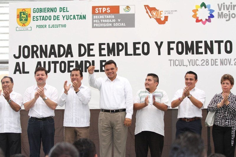 Sólida política laboral para incrementar generación de empleos Sólida política laboral para incrementar generación de empleos
