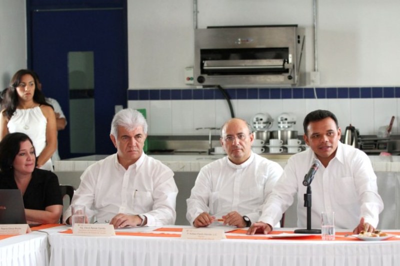 Gobierno y academia: mancuerna para impulsar a Yucatán Gobierno y academia: mancuerna para impulsar a Yucatán