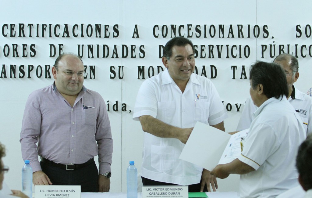 Profesionalizan a operadores del transporte urbano Profesionalizan a operadores del transporte urbano