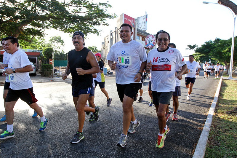 Participa el Gobernador en carrera altruista contra la diabetes Participa el Gobernador en carrera altruista contra la diabetes
