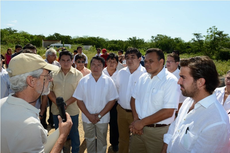 Convoca Rolando Zapata a intensificar la colaboración entre los municipios\r\n Convoca Rolando Zapata a intensificar la colaboración entre los municipios\r\n