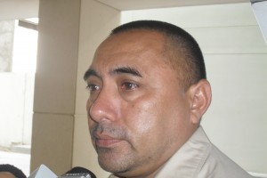 Líder de Unión de Moto-taxistas independientes falsifica documentos: Sosa Marrufo Líder de Unión de Moto-taxistas independientes falsifica documentos: Sosa Marrufo