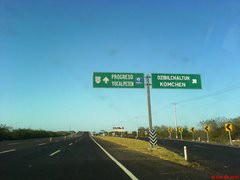 Peligros en carreteras laterales del periférico de Mérida Peligros en carreteras laterales del periférico de Mérida
